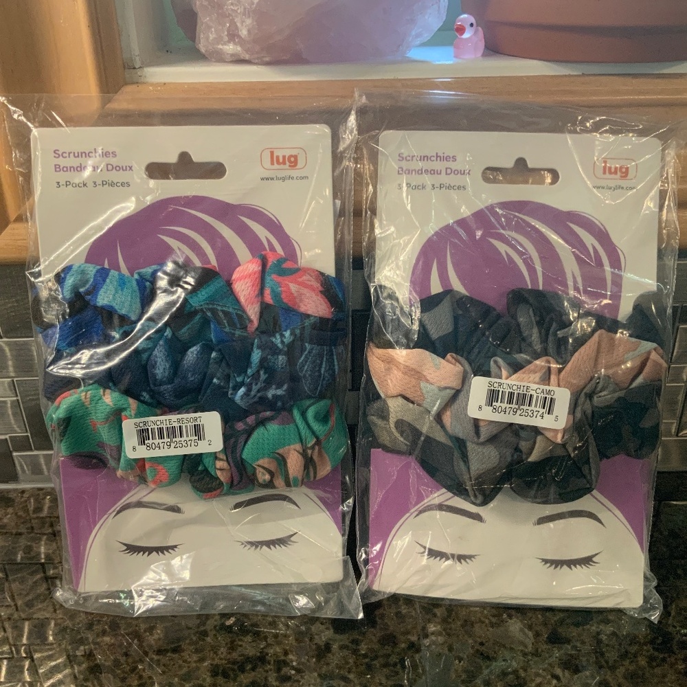 LUG SCRUNCHIES X 6.  NWT